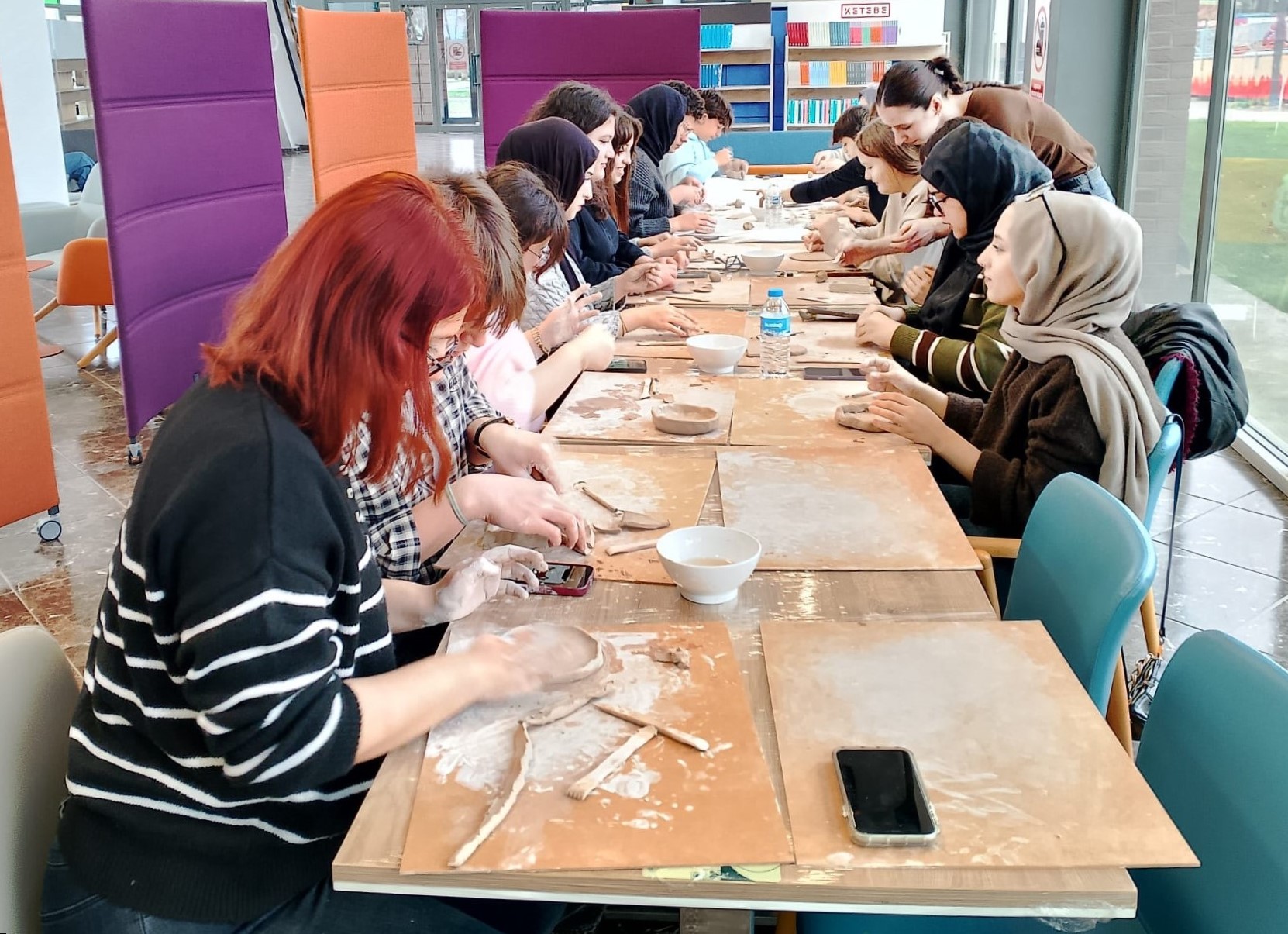 Anne, çocuk ve sanat üçlemesiyle unutulmaz ara tatil