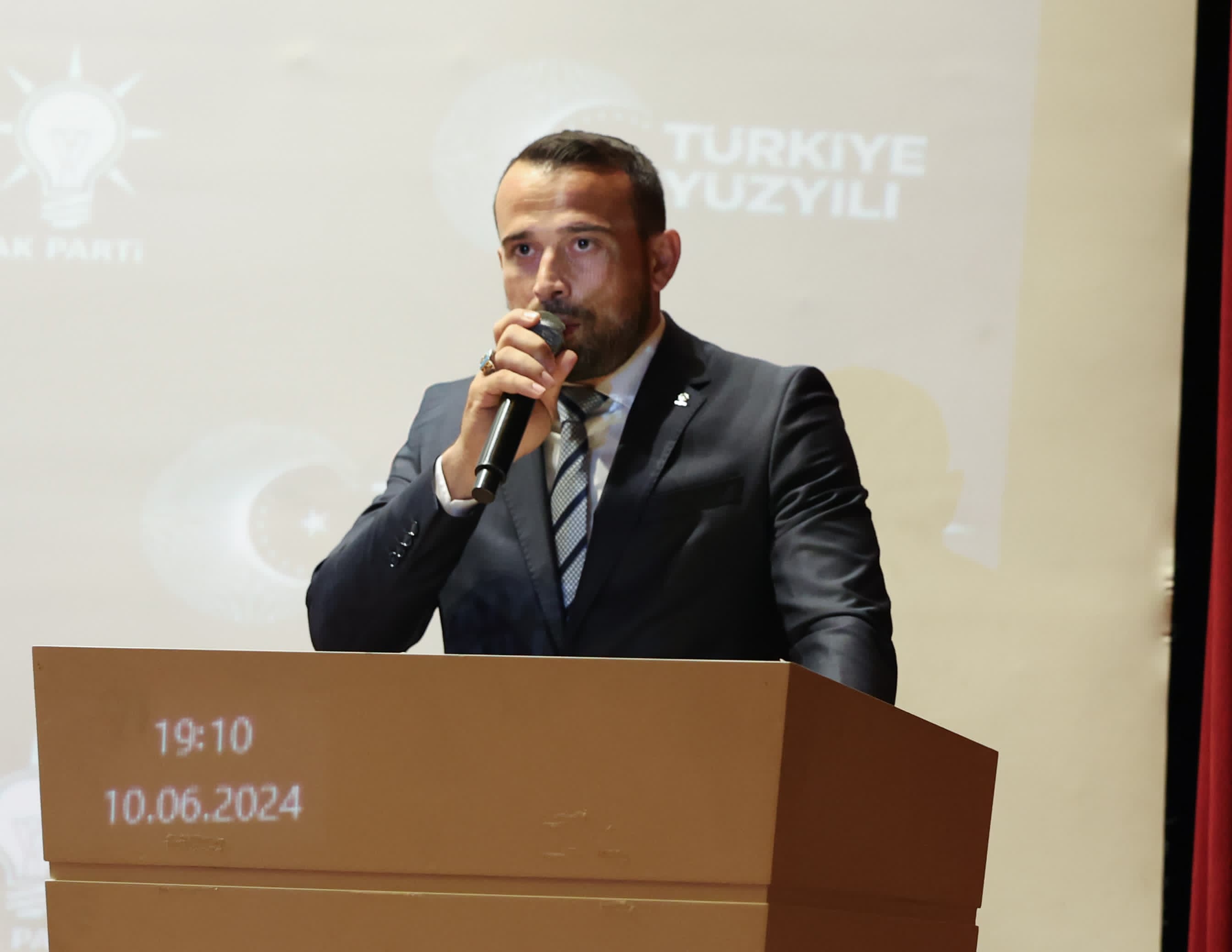 “Verdiğimiz sözleri tek tek tutuyoruz”