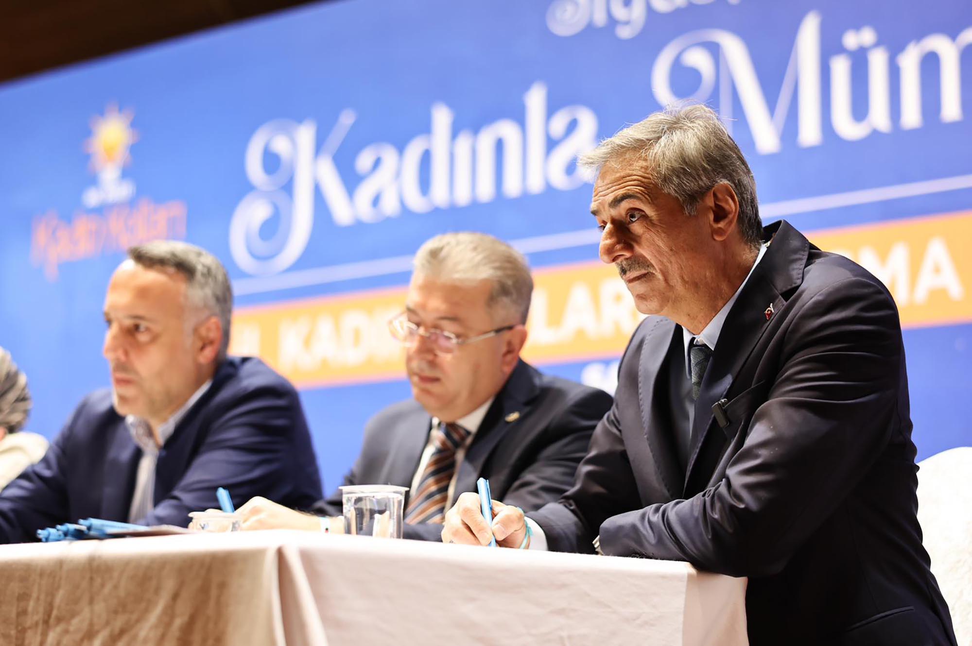 “Sakarya’yı her alanda hizmetlerle buluşturmak için kararlılıkla çalışıyoruz”