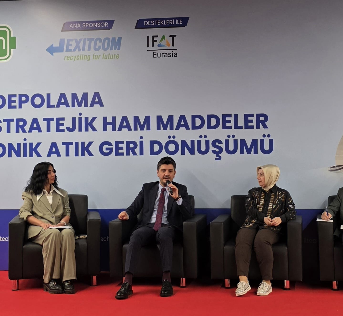 Büyükşehir'in topladığı elektronik atıklar kritik hammadde geri kazanımına katkı sağlıyor