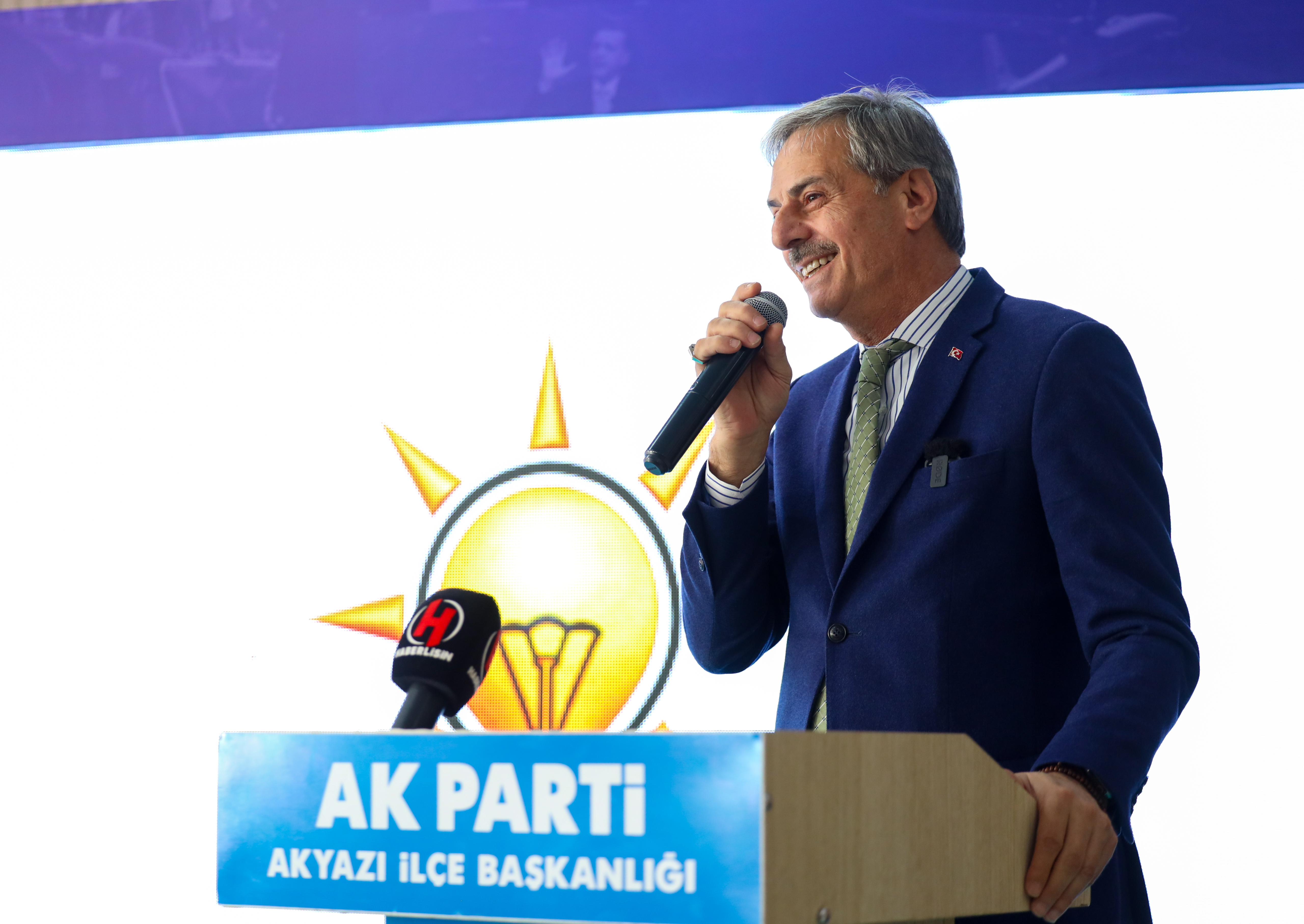 “İnsanımıza yakışır bir Akyazı’yı birlikte inşa ediyoruz”