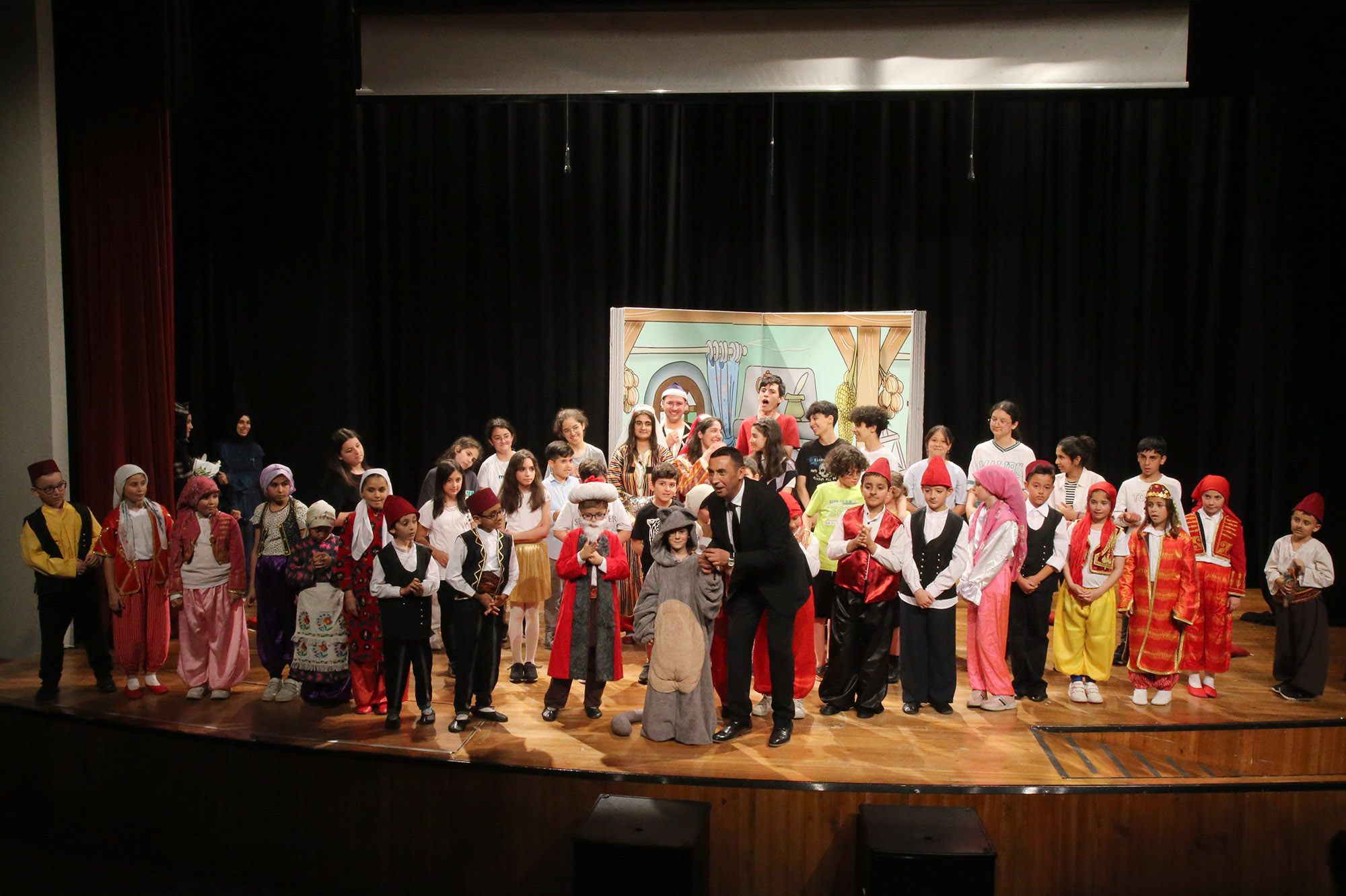 SGM’de orta oyunu ve Nasreddin Hoca gösterileri izleyicileri büyüledi