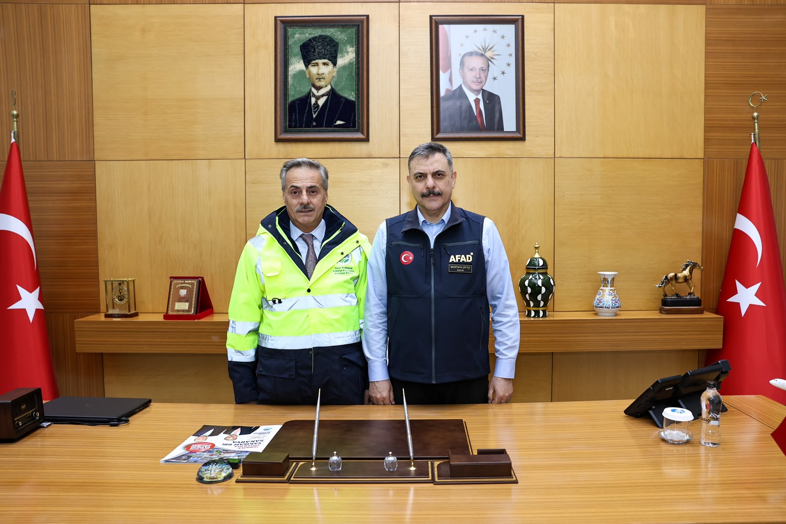 “Devletimizin tüm imkanlarıyla Sakarya’da afetin izlerini sileceğiz”