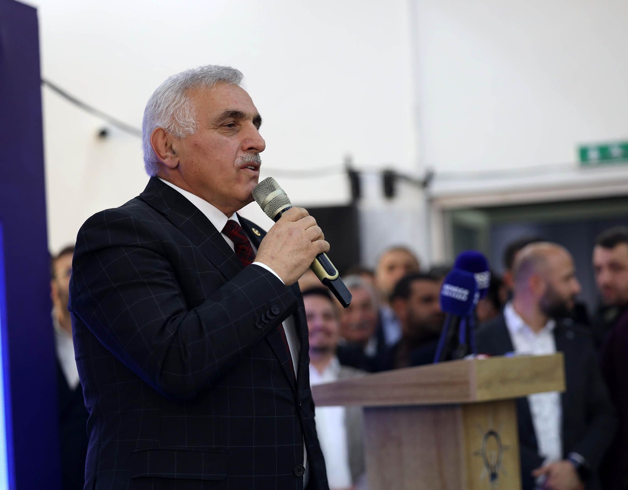 “Var gücümüzle Hendeklilerin yanında olmaya devam edeceğiz”