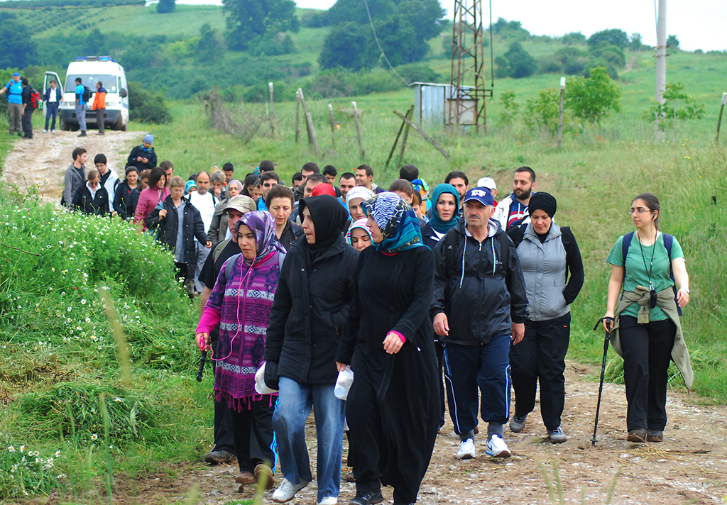 Oflak Dağı’nda Bahar Yürüyüşü