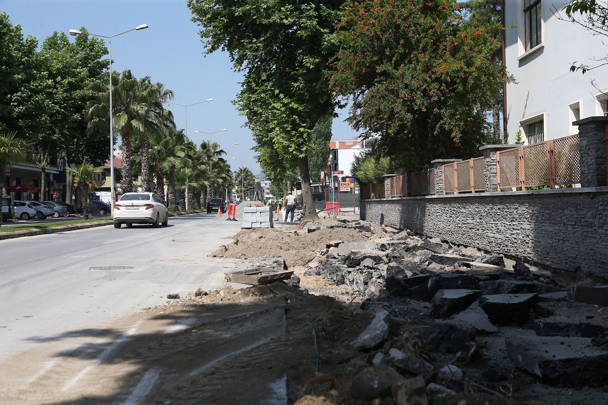 Dönüşüm 15 Temmuz Bulvarı’nda sürüyor