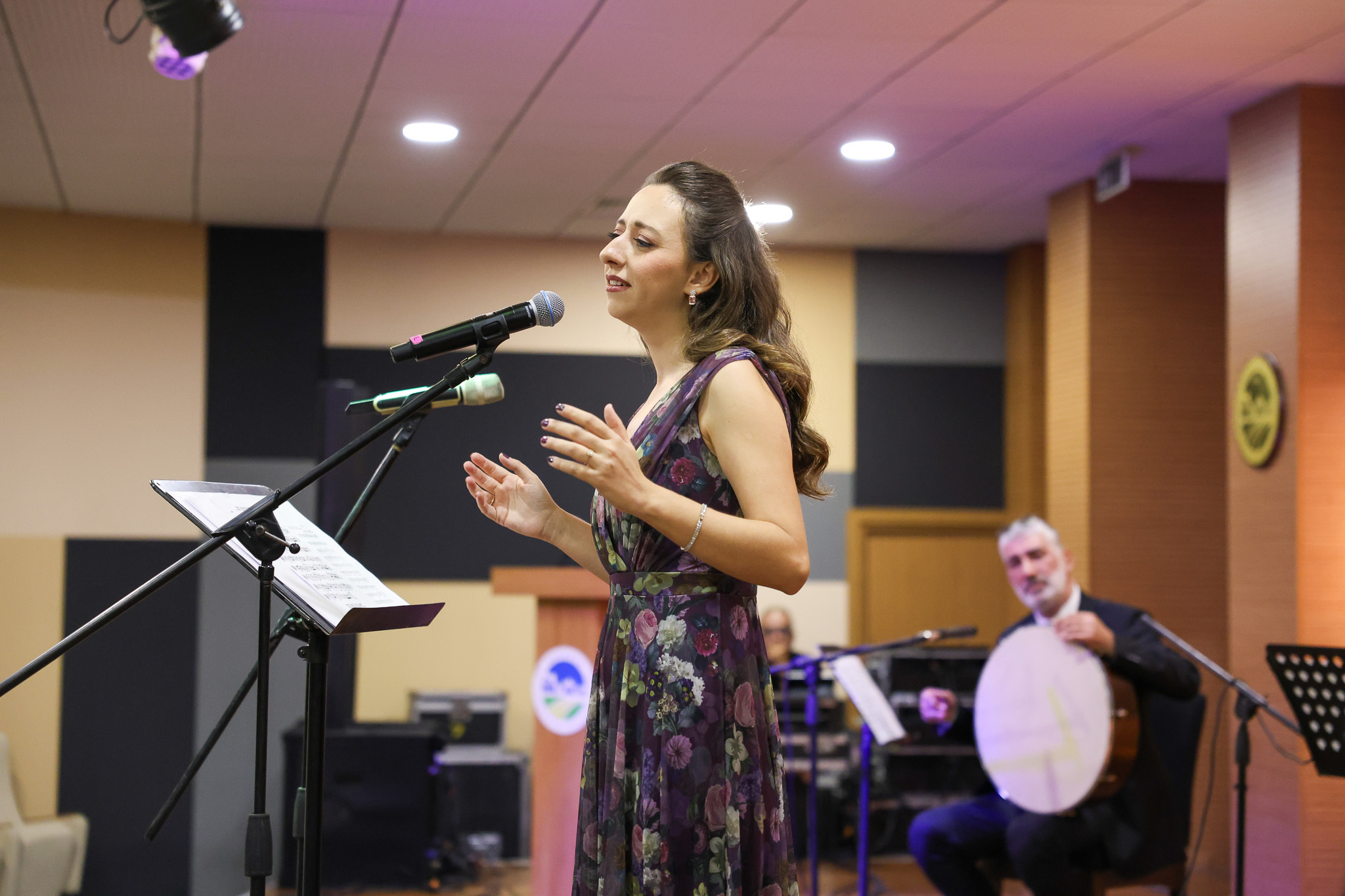 Ziya Taşkent anısına adını taşıyan salonda unutulmaz bir gece