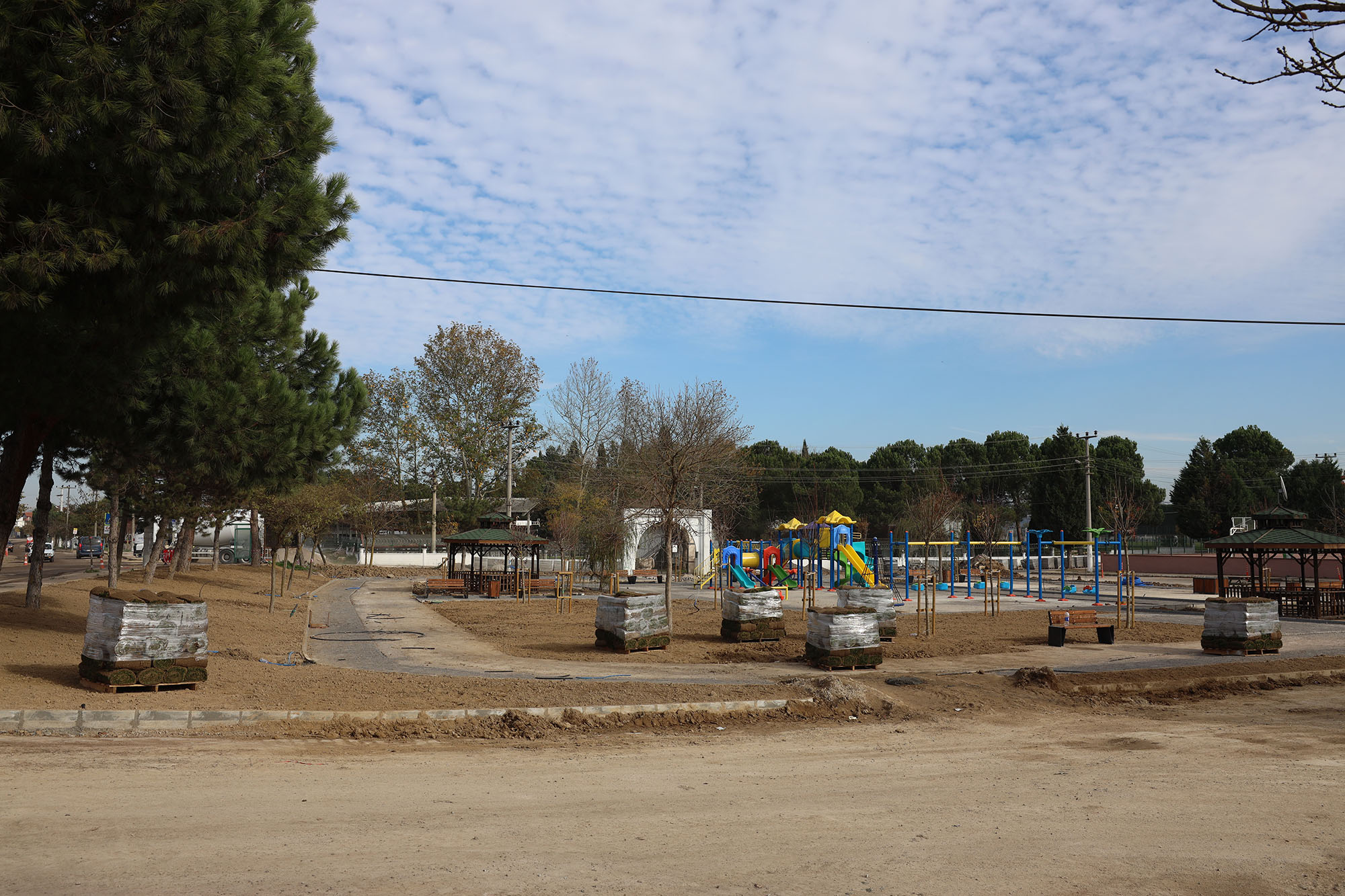  “Söğütlü Ritim Park’ta çalışmalar yüzde 80 seviyelerine ulaştı”