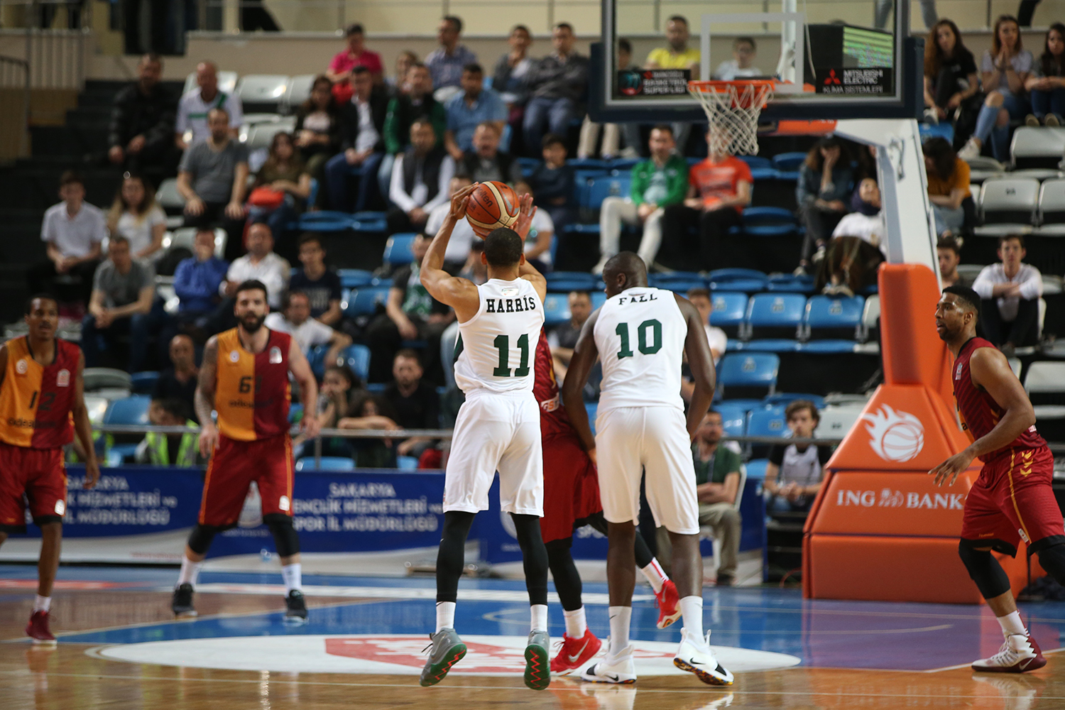 Büyükşehir Basket Play-Off’ta