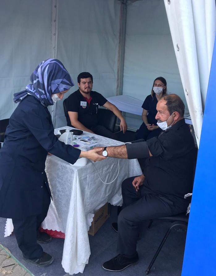 Tıp Merkezi’nin sağlık tedbirleri dikkat çekiyor