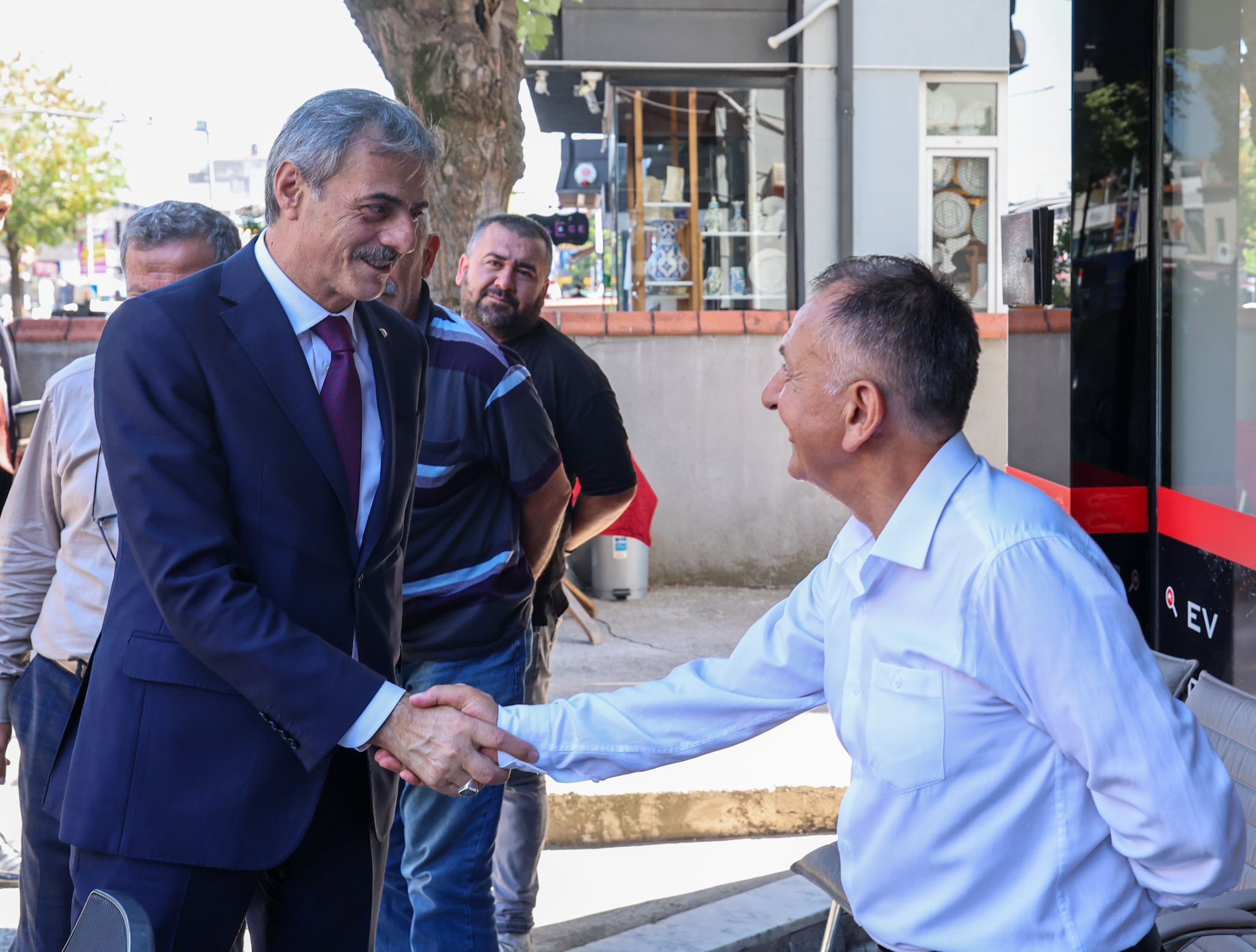 “Afetlere dirençli bir Sakarya için 24 saat mesai harcıyoruz”