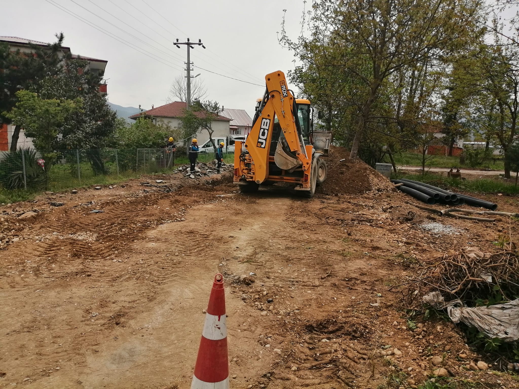 Büyükşehir Belediyesi Akyazı İnönü Mahallesi’nde altyapı çalışmalarını başlattı