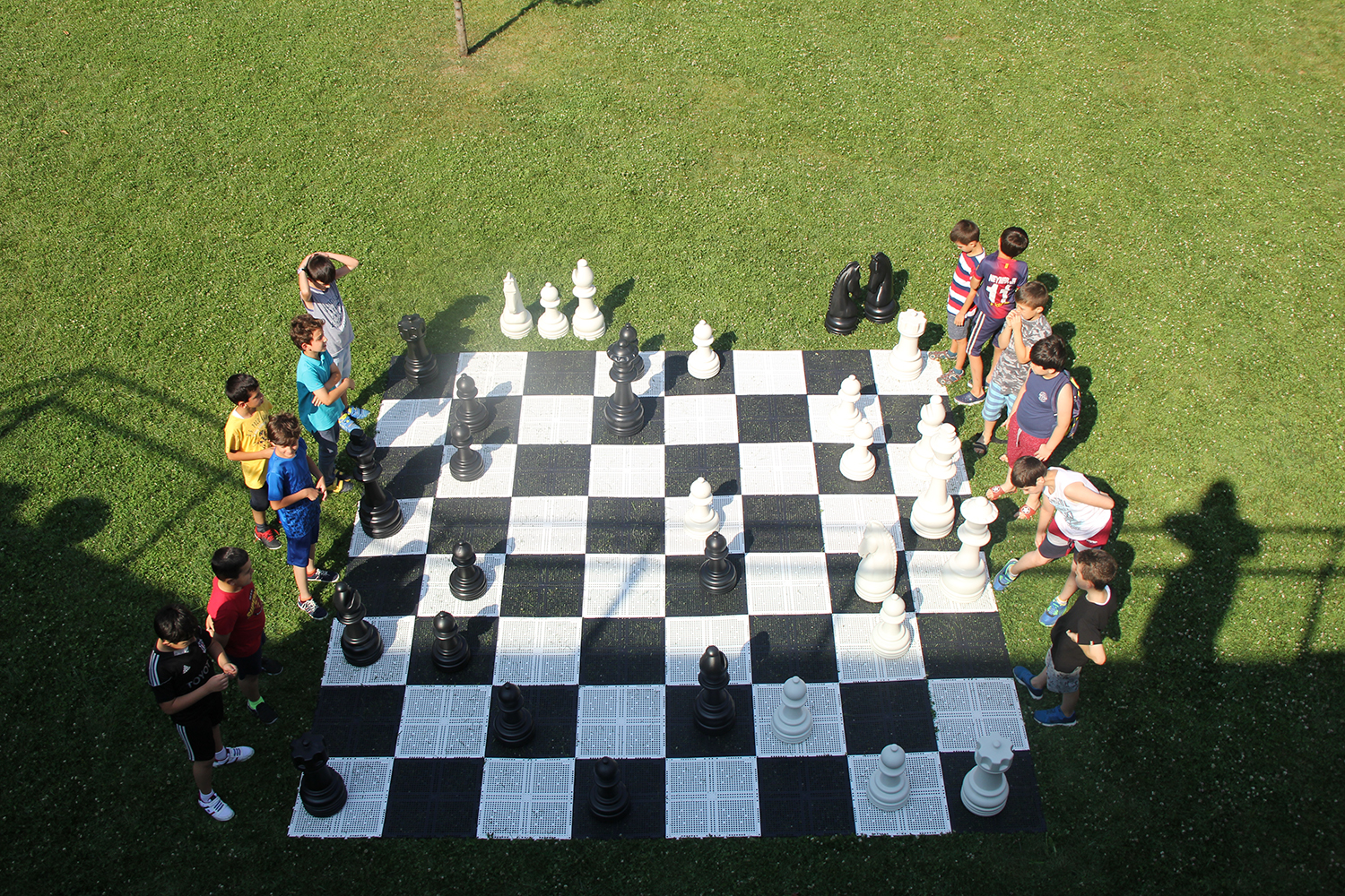 Satranç SGM bahçede oynandı