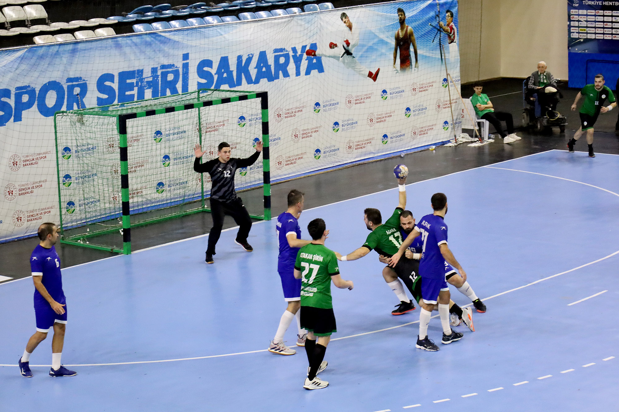 Büyükşehir Hentbol Türkiye Kupasında adını 4’lü finale yazdırdı.