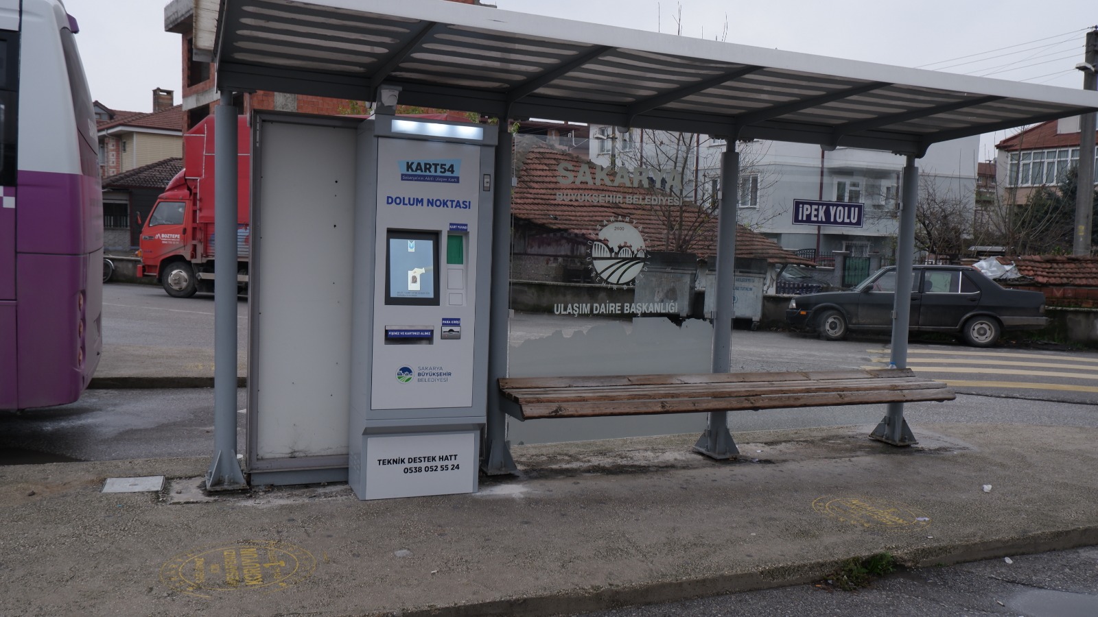 Demokrasi Meydanı ve Donatım’a yeni kiosk noktaları