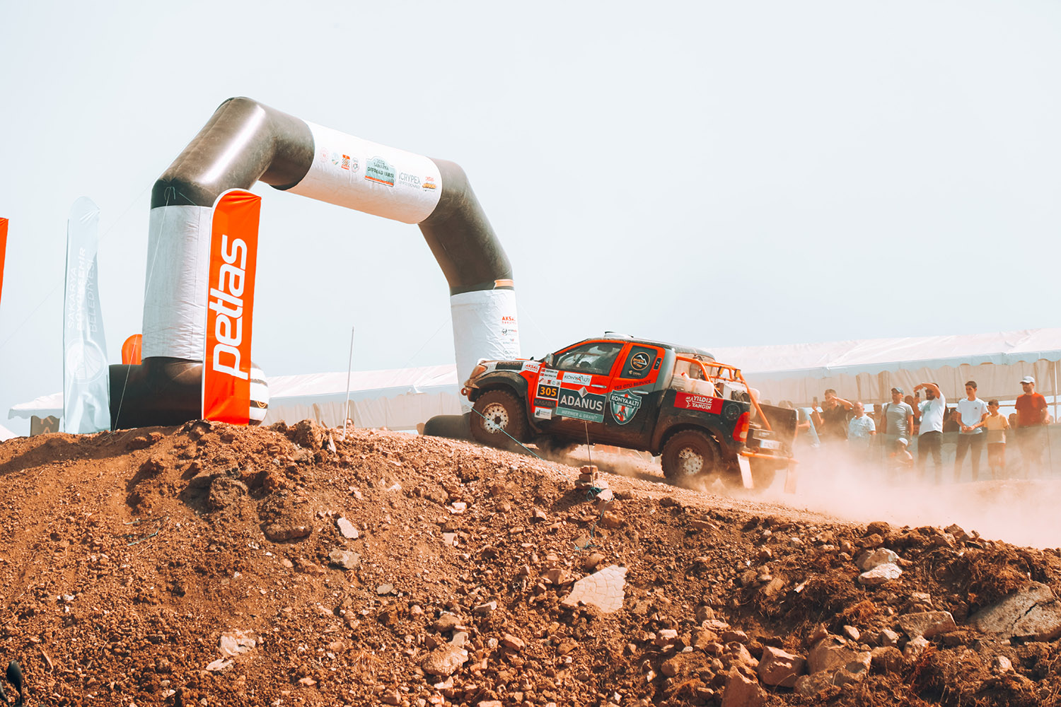 Spor Ada Tesisleri’nde Off-Road rüzgârı: Yarışların son etabı nefes kesiyor