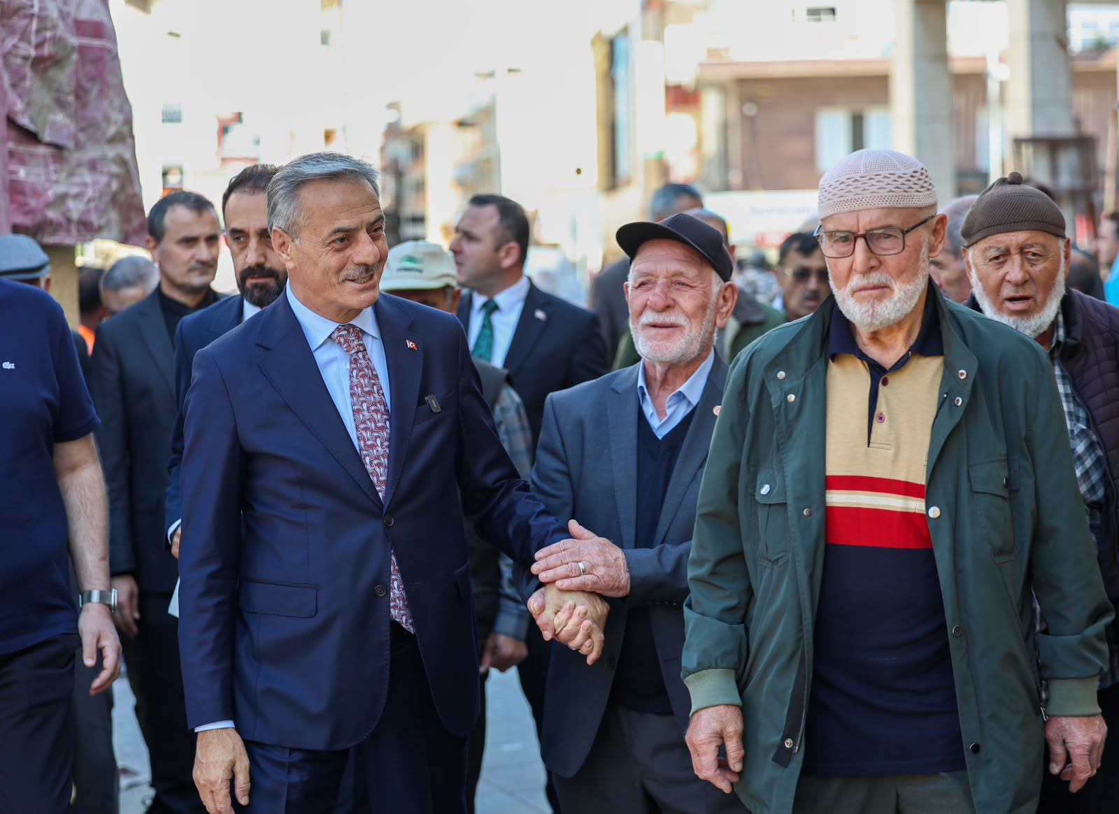 “Tarihi Uzunçarşı yenilemenin ardından yeniden ticaretin merkezi olacak”