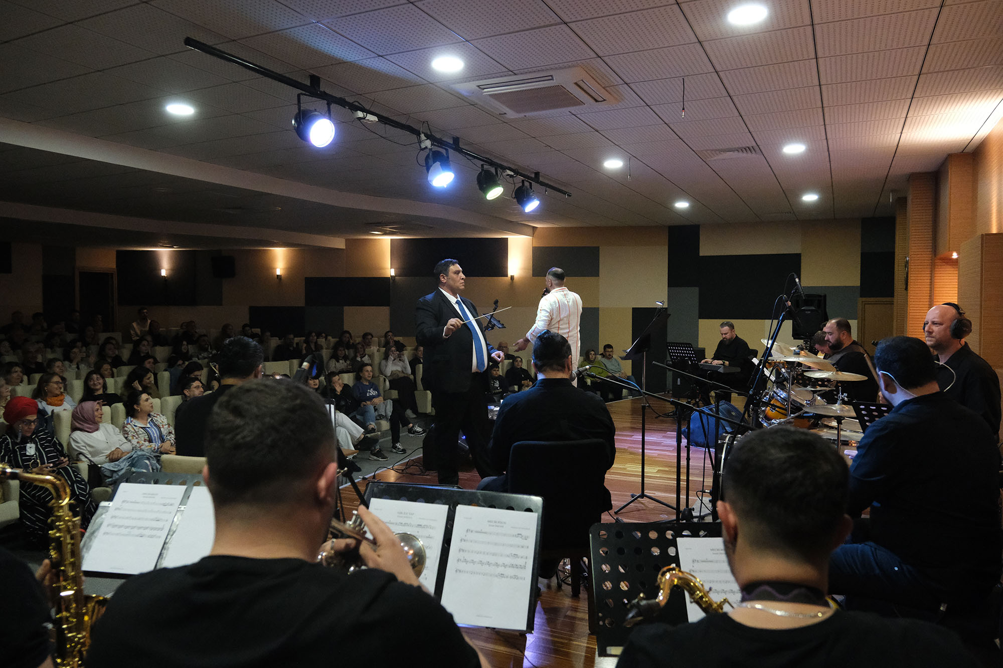 Kent Orkestrası’nın “Yaza Merhaba Gençlik Konseri” kulakların pasını sildi