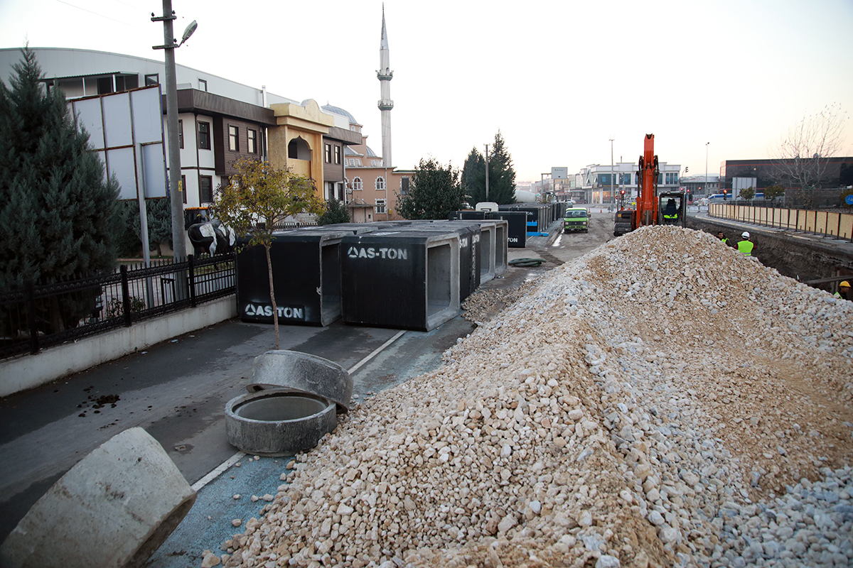 Erenler’e 9,5 milyonluk yağmursuyu yatırımı