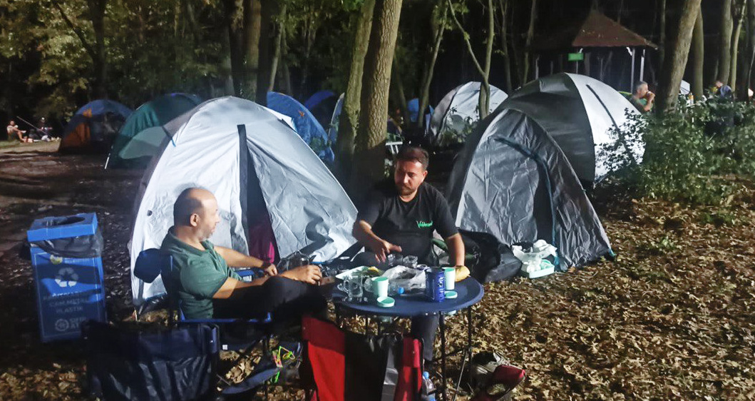 Babalar, çocuklarıyla kampta: Sonbaharı Macera Park’ta harika bir hafta sonuyla karşıladılar