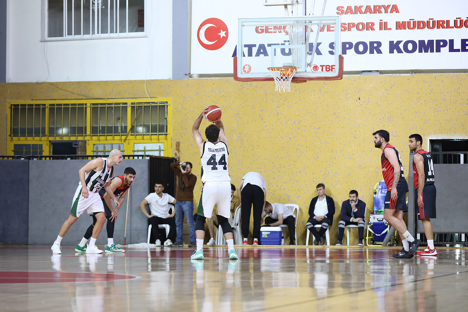 Büyükşehir Basket Eskişehir’e konuk oluyor
