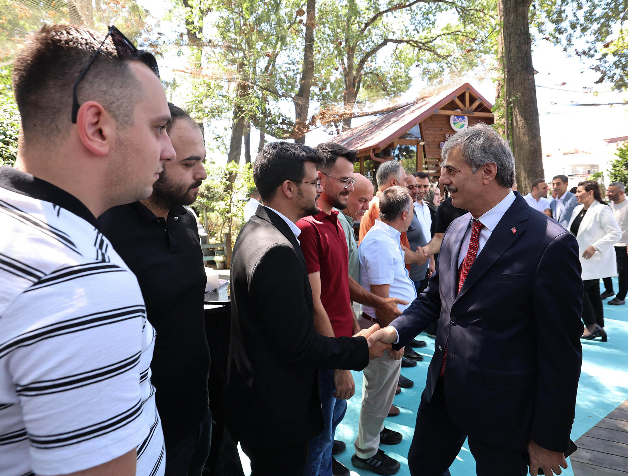 “AK Parti, ülkesi ve milleti için canını hiçe sayanların kurduğu bir partidir”