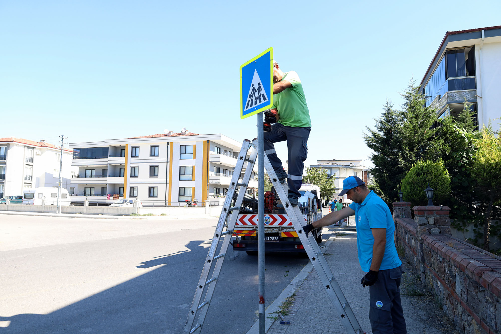 Sakarya’nın geleceği olan çocukların okula güvenle ulaşması için çalışıyorlar