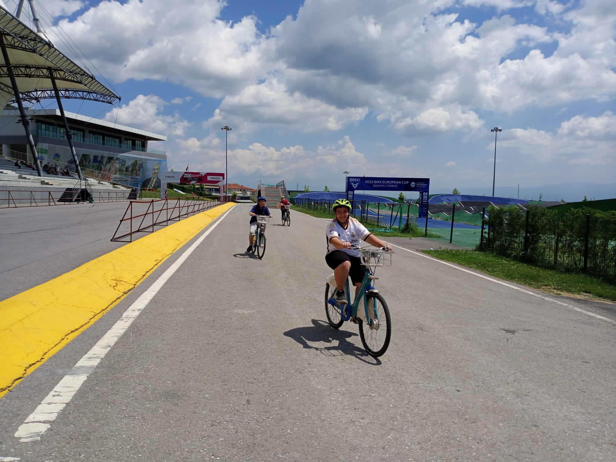 750 minik bisiklet sürücüsüne güvenli sürüş eğitimi