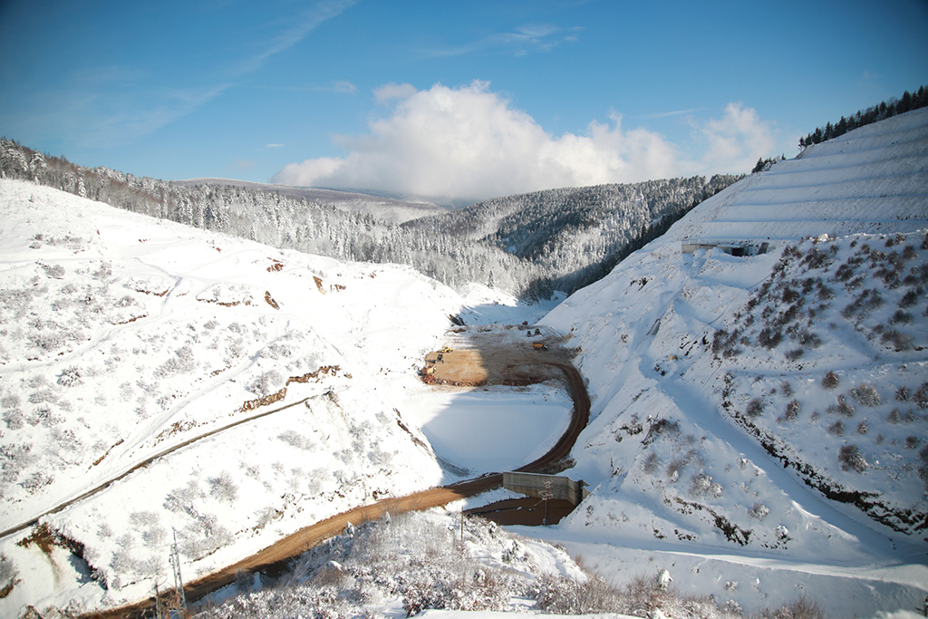Akçay’da elektrik montajı başlıyor