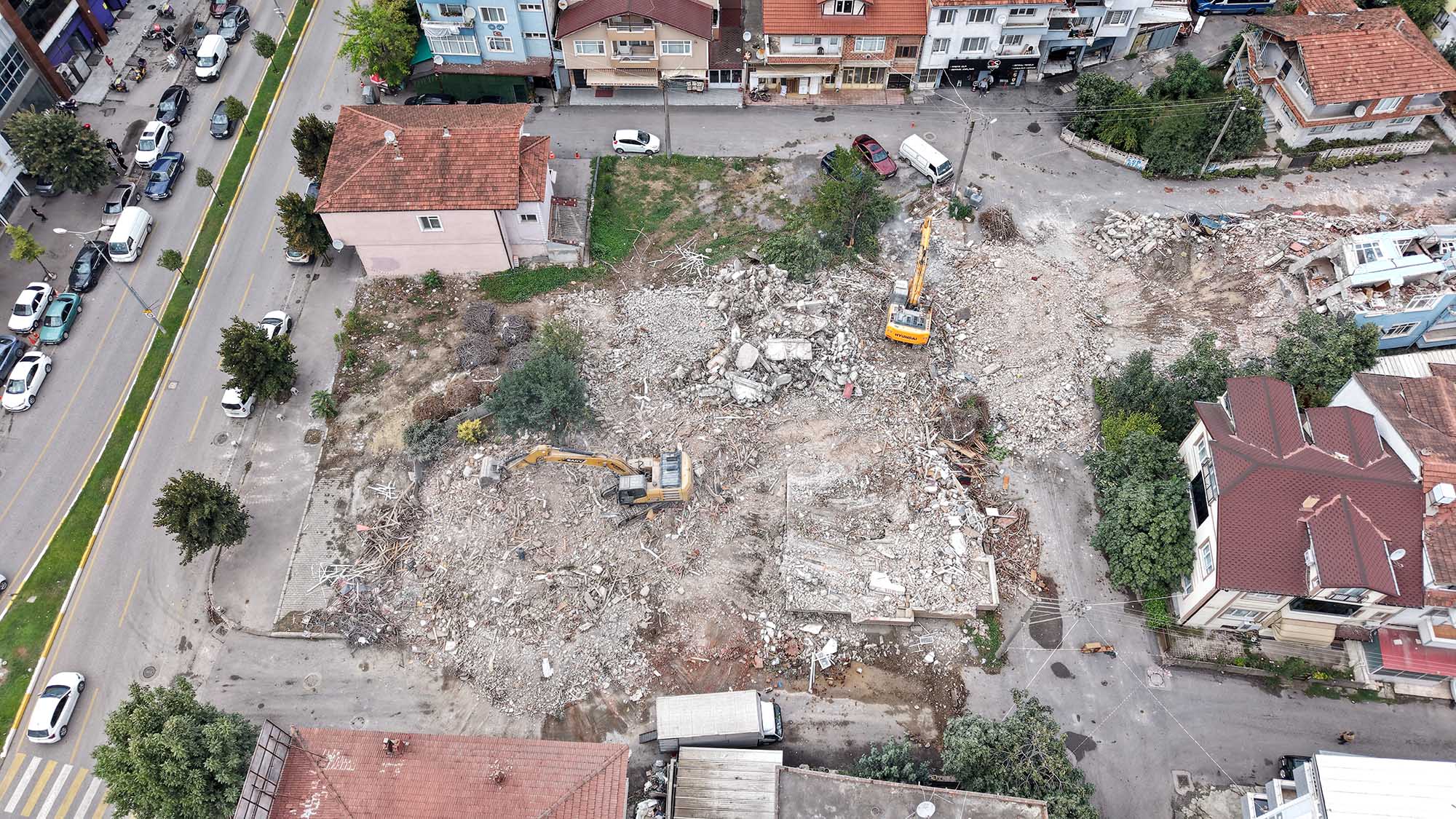 Muhsin Yazıcıoğlu Bulvarı ile Çark Caddesi’ni birbirine bağlayacak arterde çalışmalar başladı