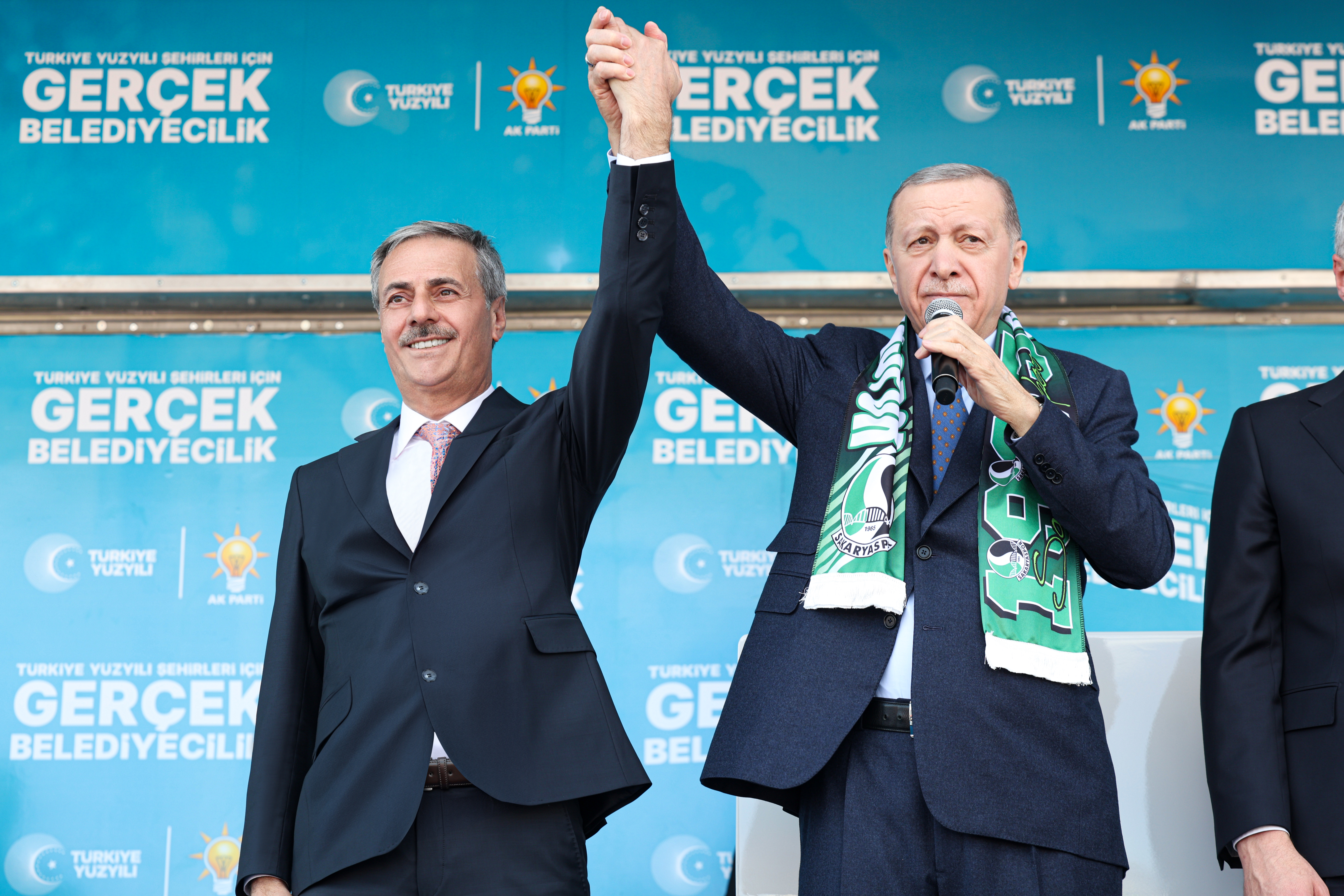 “Türkiye Yüzyılı’nda eser ve hizmet siyaseti devam edecek”