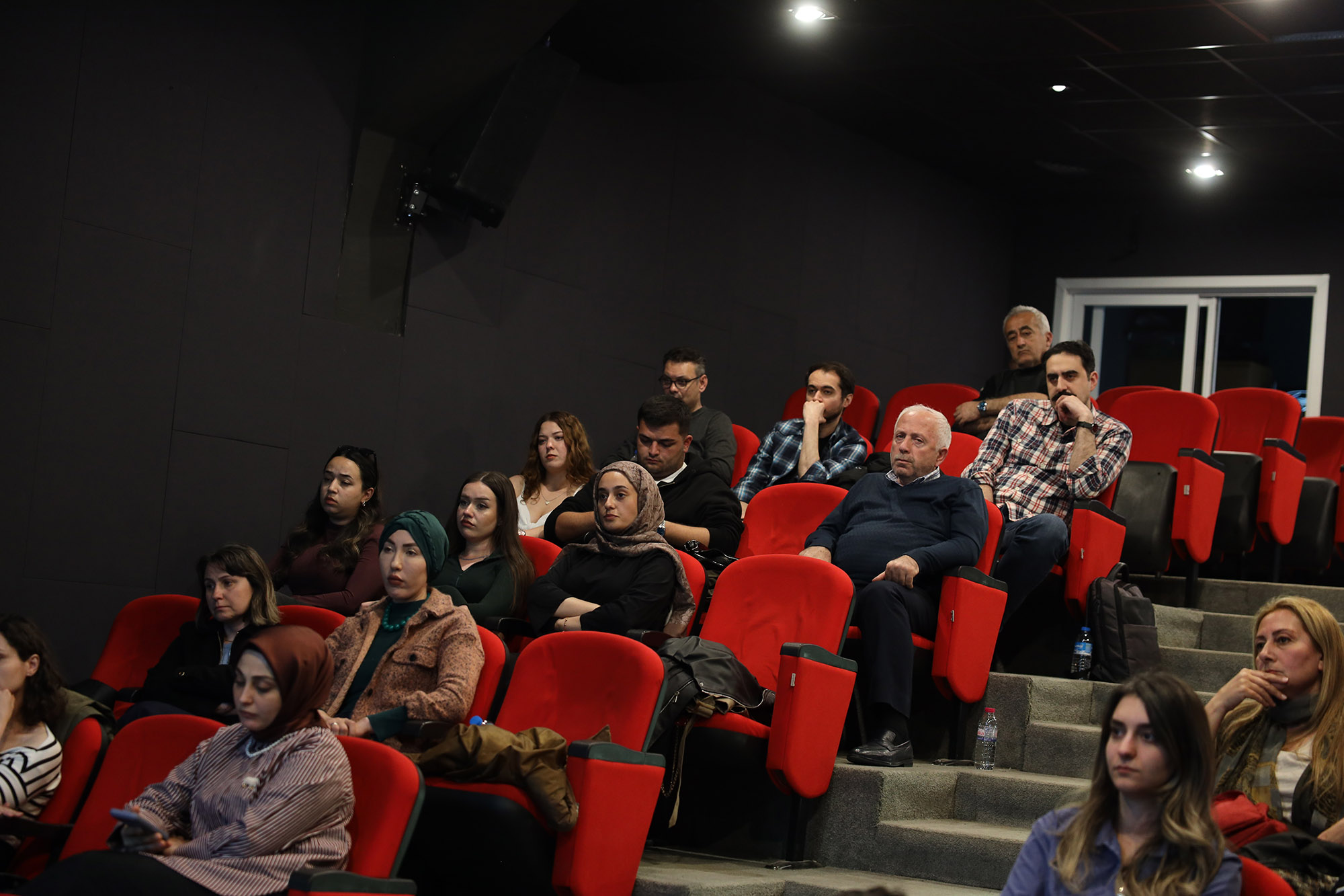 Nisan takviminde sinema gecesi: “Gülizar” OSM’de beğeni topladı