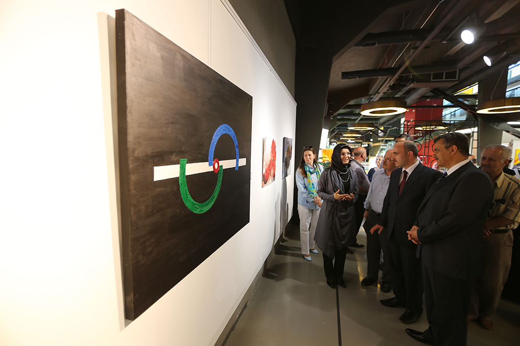 Çizgi ve Renklerin Deveranı OSM’de