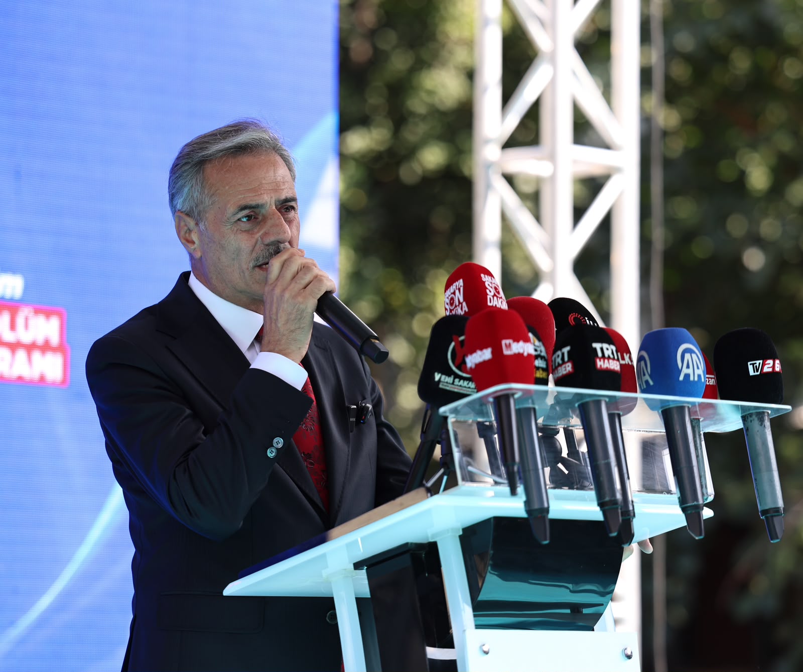 24 saat aralıksız süren kentsel dönüşümde 1 ayın bilançosu açıklandı: 45 yapı yıkıldı