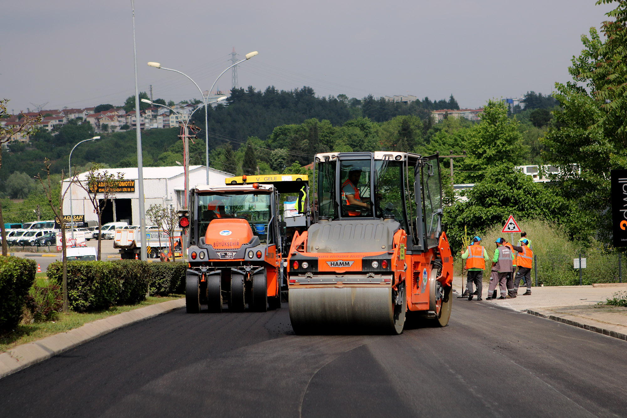 Büyükşehir şehrin girişinde yenileme işlemlerini başlattı