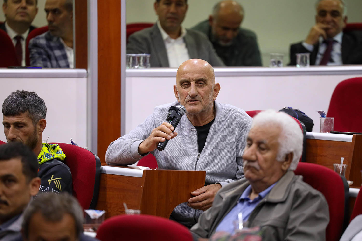 Alemdar vatandaşa meclisin kapısını açtı: “Bu şehrin geleceğine birlikte mühür vuracağız”