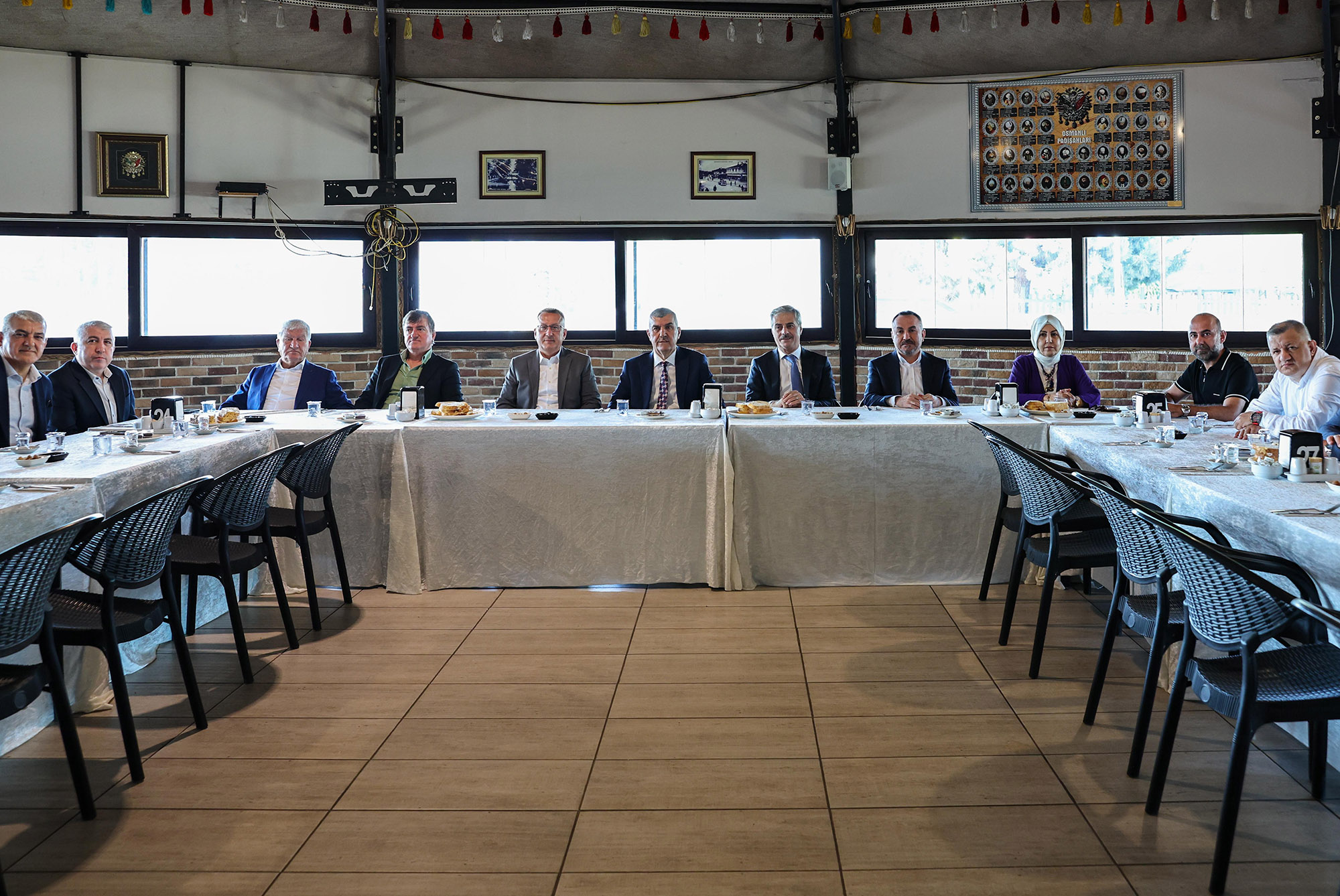“Raylı sistem ve metrobüsle ulaşım, Sakarya’nın gücüne güç katacak”