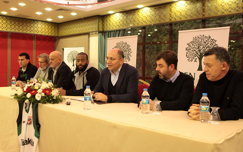 Tecrübeli Amerikalı Büyükşehir Baskette