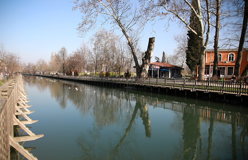 Sapanca Gölü yükselmeye devam ediyor
