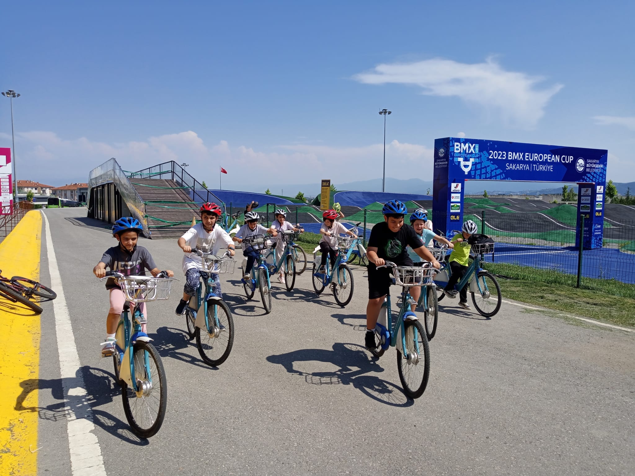 750 minik bisiklet sürücüsüne güvenli sürüş eğitimi