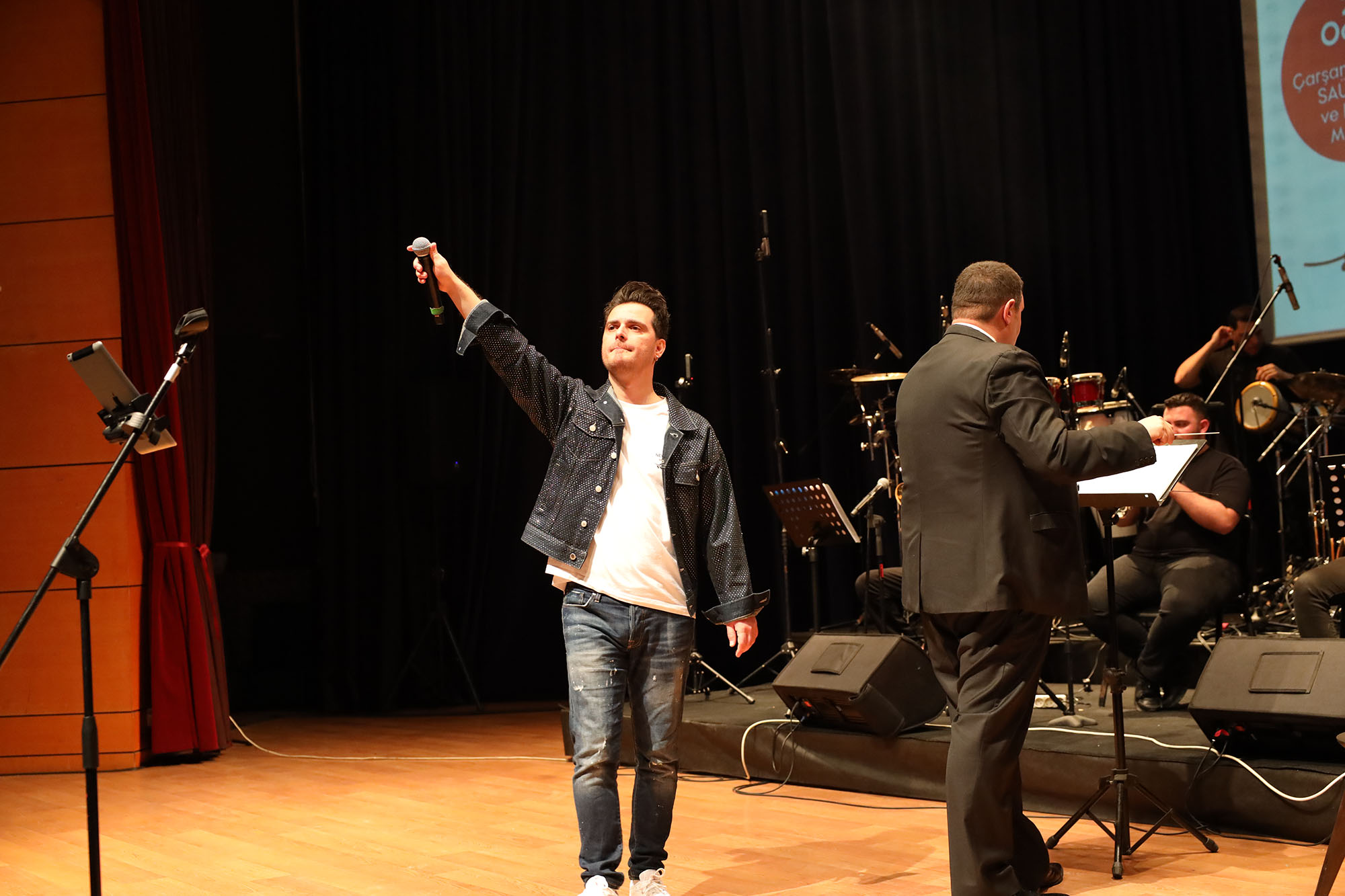 Türk Rock Müziğinin efsaneleri unutulmaz bir konserle anıldı