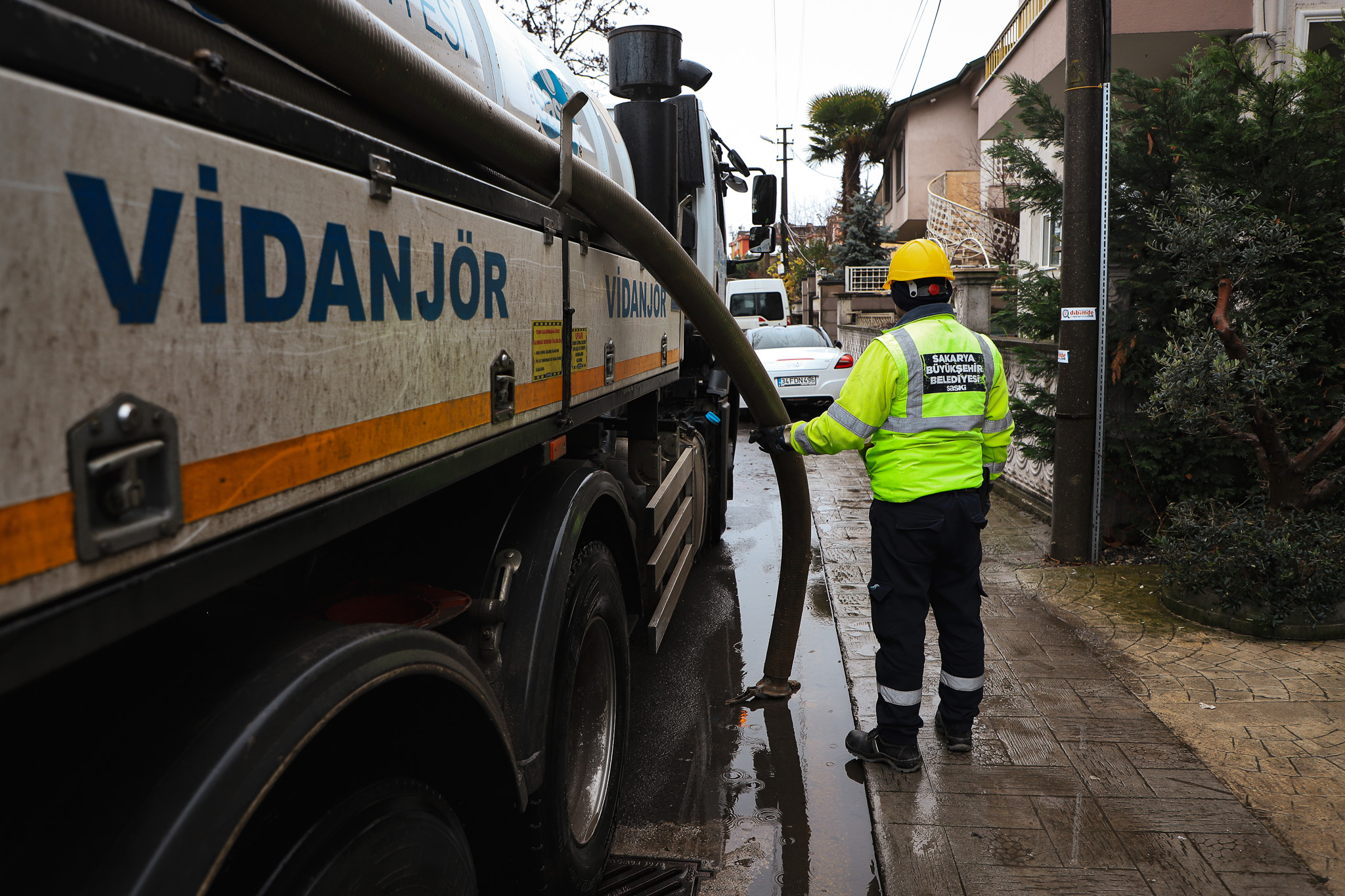 Rekor yağışta altyapı hatları sorunsuz çalıştı