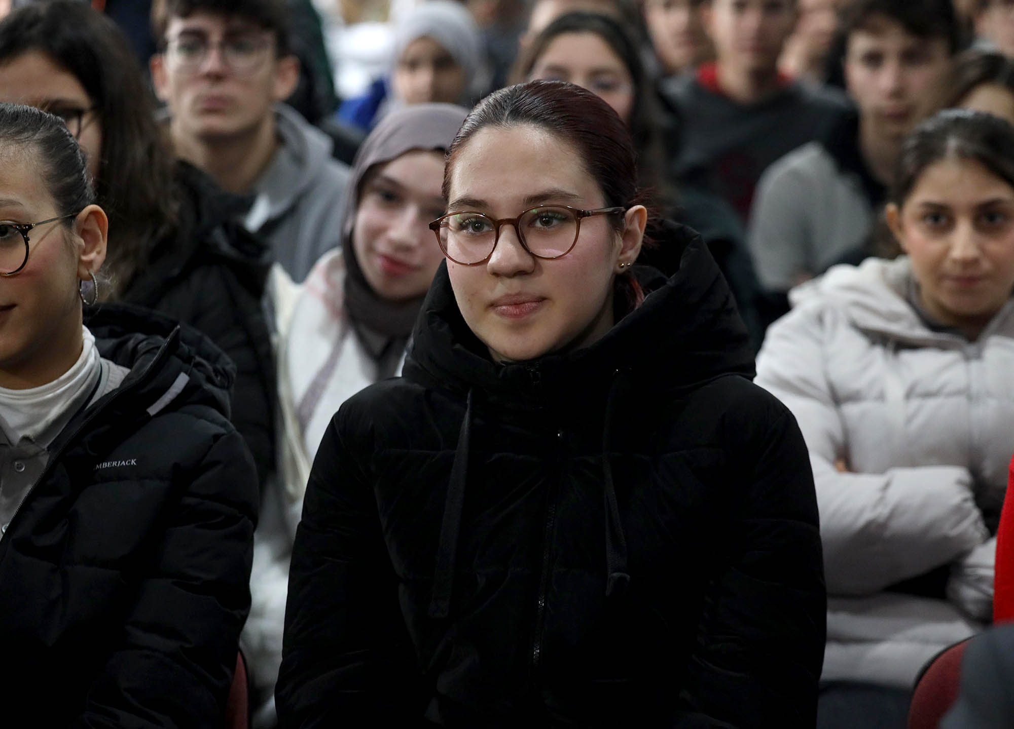 Yusuf Alemdar Bilim Merkezi’nin imzasını gençlerle attı