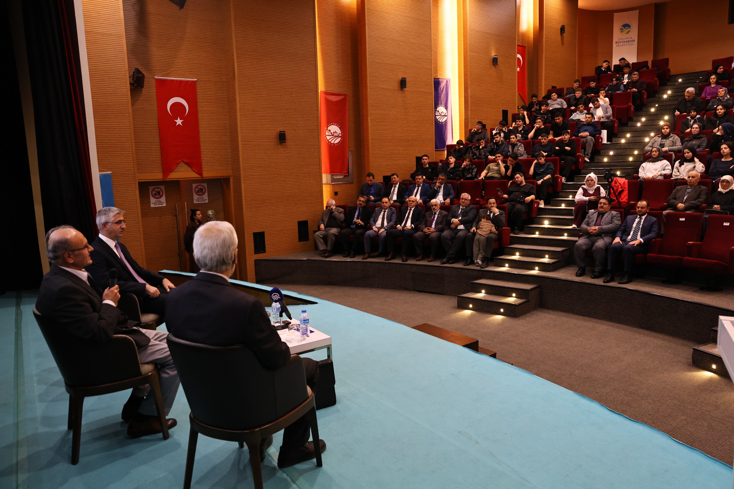 Celal Hoca’ya vefa: “Türkiye’nin vizyonu ve başarısında  attığı tohumların izi var”