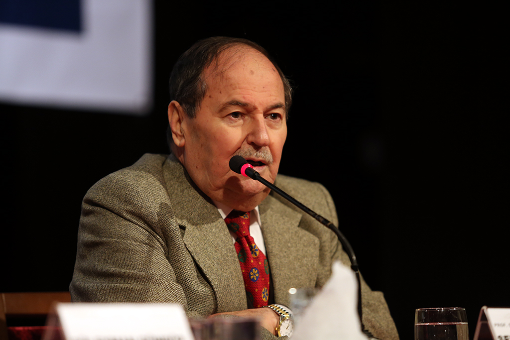 İhsan Süreyya Sırma Ümmetin Kalemidir