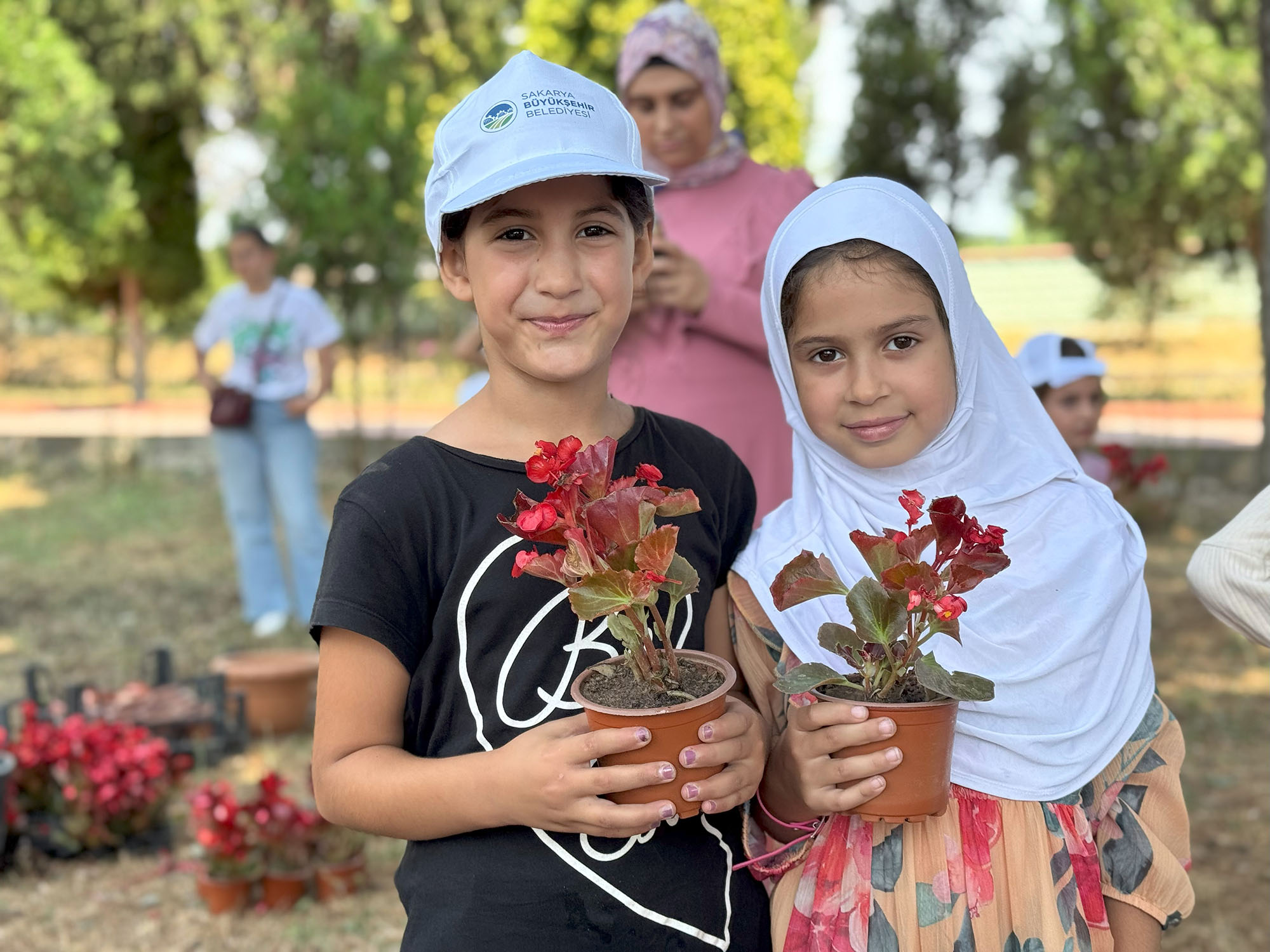 Minik bahçıvanlar geleceğe yeşil miras bırakıyor
