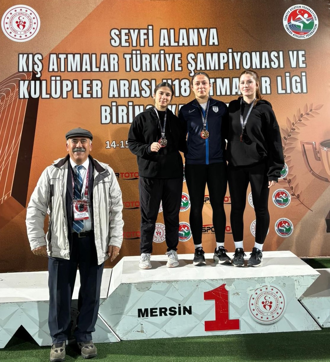 Büyükşehir’den çifte gurur: Atletizm ve bisiklette madalyaları topladılar