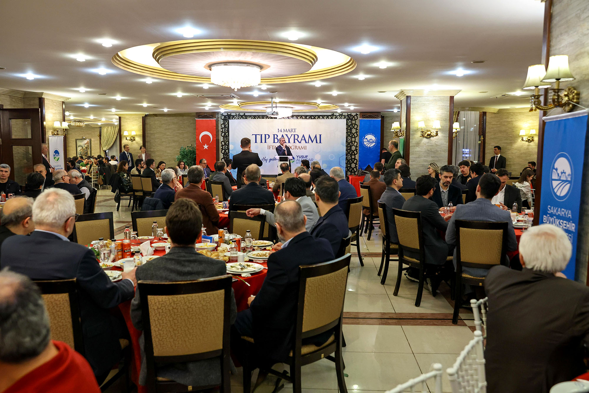 “Fedakârlıklarınızın en yakın tanıklarıyız”