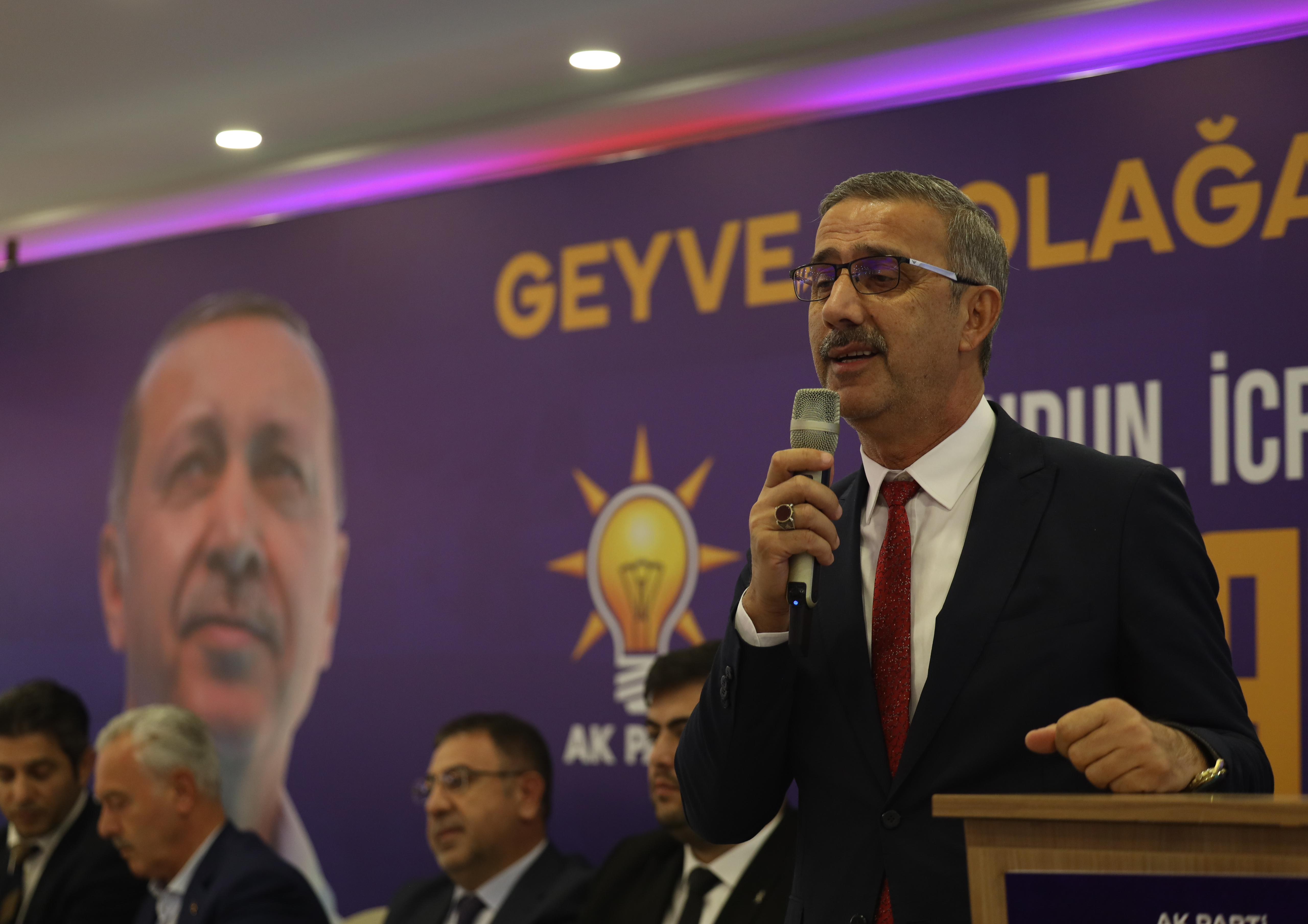 “Her alanda güçlü bir Sakarya için hızla çalışmalarımızı sürdürüyoruz”