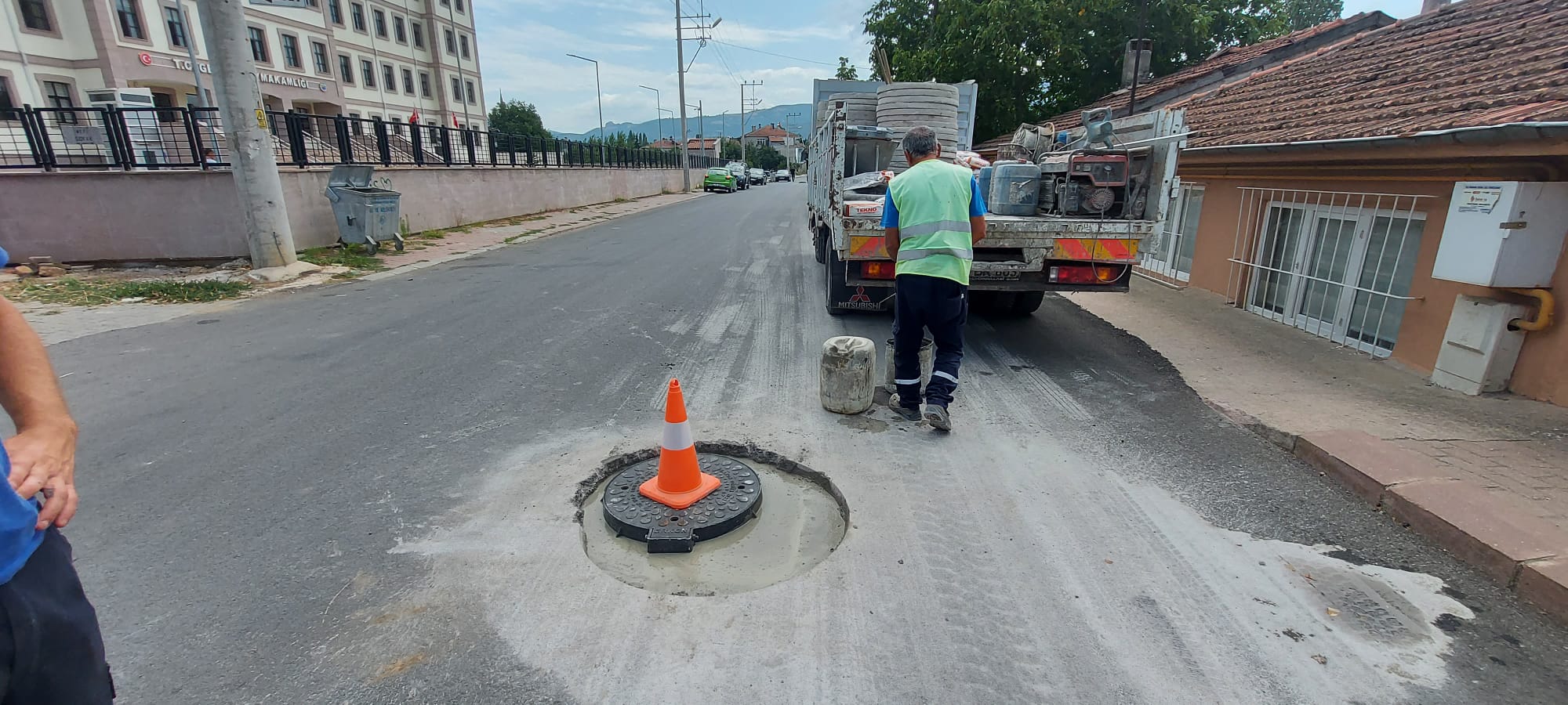 Konforlu ulaşım için Geyve’de 600 kapağa müdahale edildi